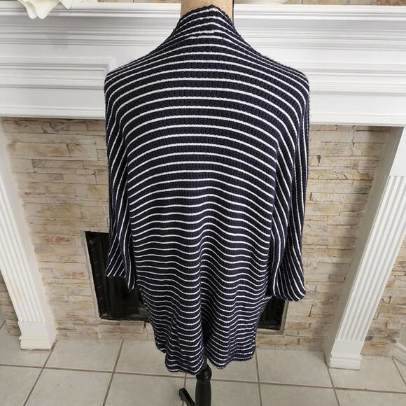 SPLENDID striped super soft oversized cardigan sweater size XS - Picture 3 of 6